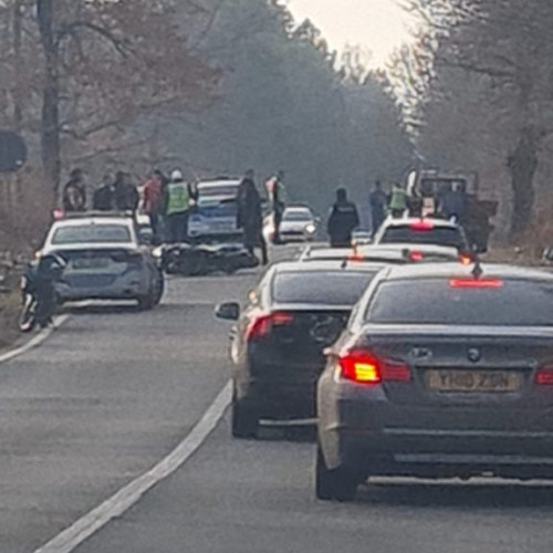 Accident rutier în localitatea Arcani, un tânăr de 19 ani rănit