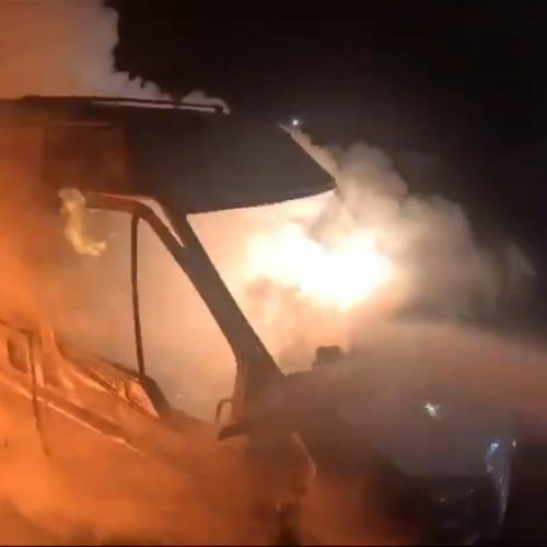 Incendiu puternic pe strada Petru Rareș din Arad