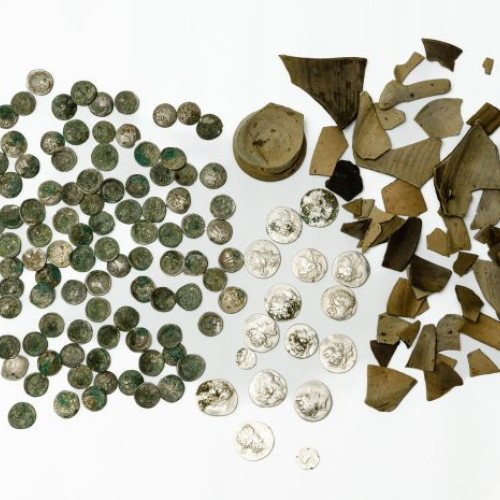 Tezaur descoperit în pădurea din Ilfov: 14 tetradrahme și 110 drahme