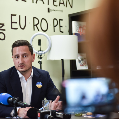 Nicu Ștefănuță, europarlamentar din Sibiu, militează pentru accesul gratuit la serviciile de sănătate mintală