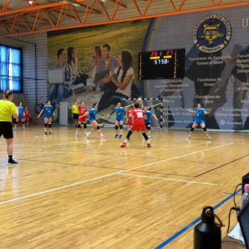 Duel crucial în handbalul feminin: CSU Oradea se confruntă cu CSU Reșița