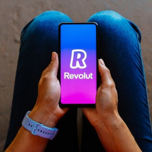 Revolut lansează apeluri în aplicație pentru a proteja clienții de scam-uri