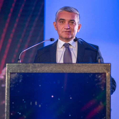 Primarul orașului Sinaia, Vlad Oprea, reținut de anchetatori pentru 24 de ore