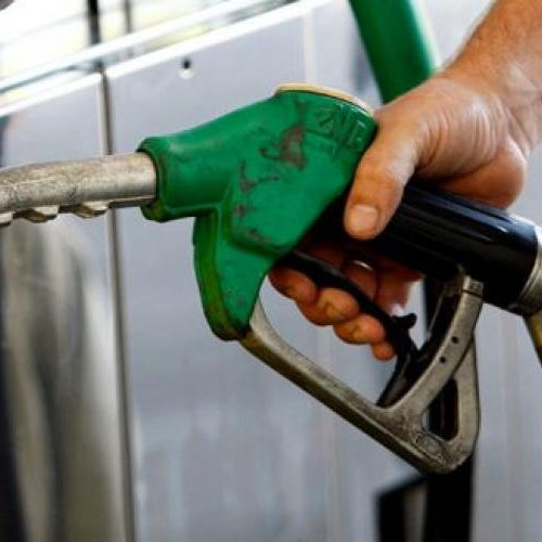 Prețurile carburantului se stabilizează după scumpiri continue