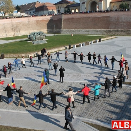 Hora Unirii: Simbol al unității naționale românești