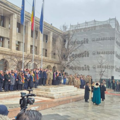 Sărbătoare scurtă în Piața Unirii din Focșani, de Ziua Unirii Principatelor Române