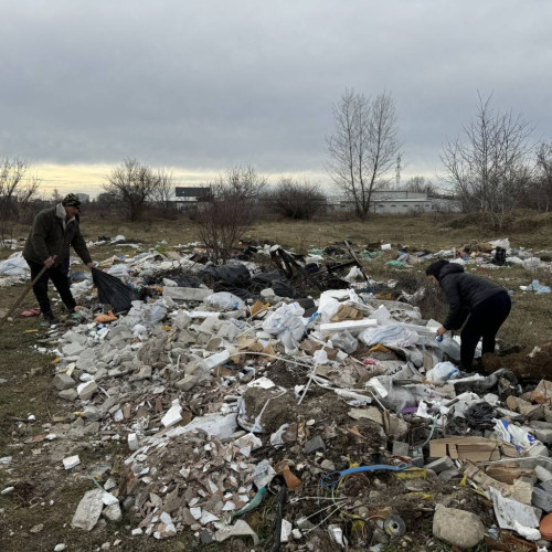 Acțiune de curățare în comuna Răzvad