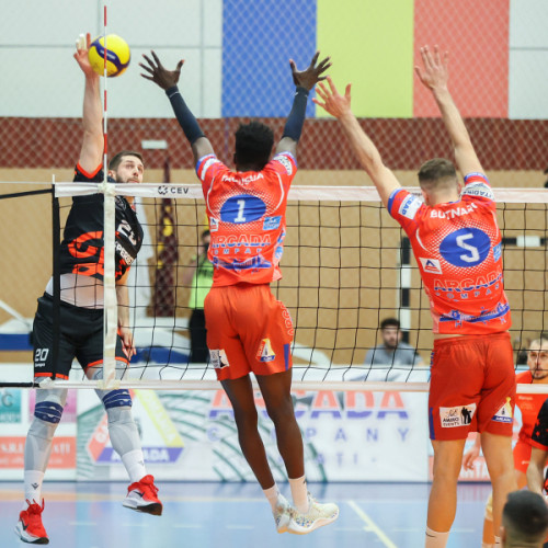 CSM Arcada se confruntă cu provocări înainte de meciul cu Unirea Dej