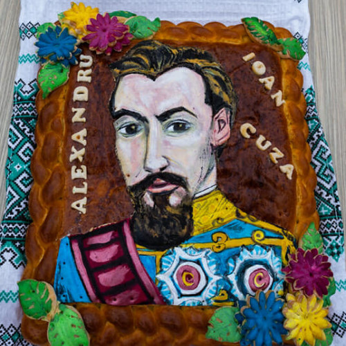 Un colac tradițional a impresionat la Ziua Unirii pe Bulevardul Mihai Eminescu