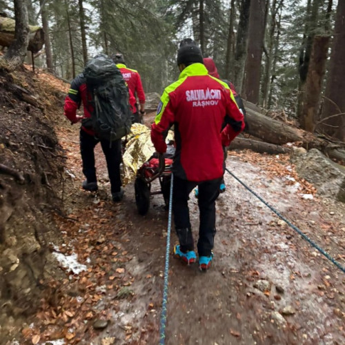 Intervenție salvamont în Munții Bucegi pentru o persoană rănită