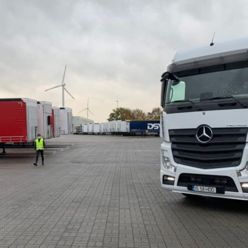 Previziuni optimiste pentru industria transporturilor rutiere de marfă în 2025