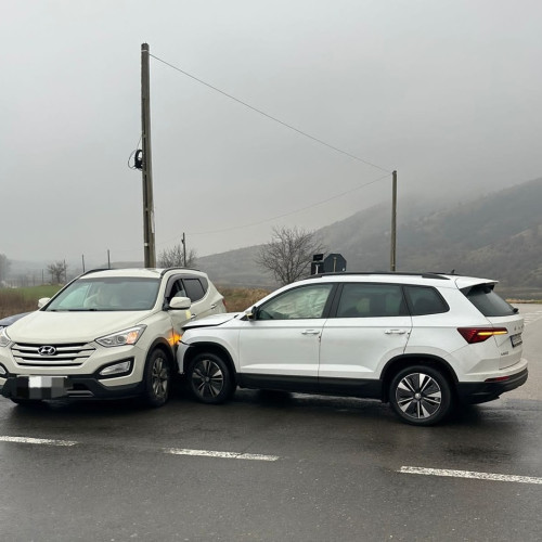 Accident rutier în Tulcea: două femei rănite în coliziune