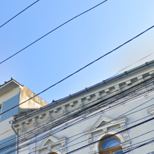 Clujeancă în spaima unei căderi de fațadă în centrul Clujului