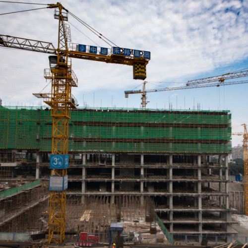 Proiectele legislative privind avansul imobiliar nu au fost incluse pe ordinea de zi a noului Parlament