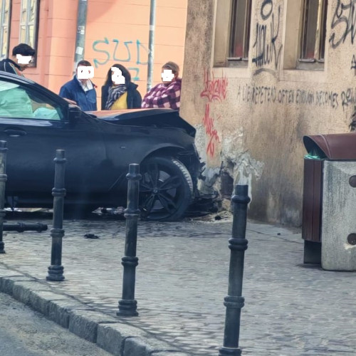 Accident rutier în care au fost avariate 4 mașini