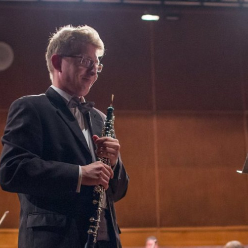 Solist de la Filarmonica din Bacău acuză abuzuri la Universitatea Națională de Arte „George Enescu” din Iași