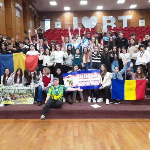 Activități ecologice pentru tineri la Școala de Arte "Bălașa Doamna"