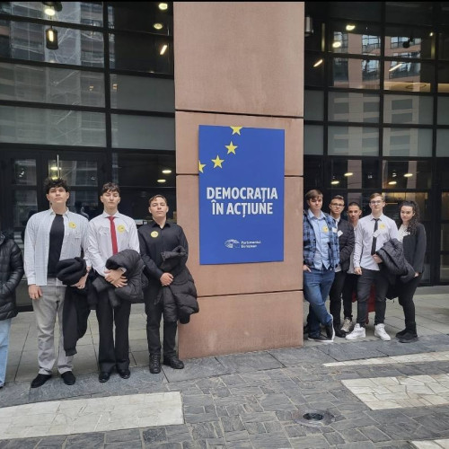Participarea elevilor liceului "Voievodul Mircea" la reuniunea EUROSCOLA de la Strasbourg