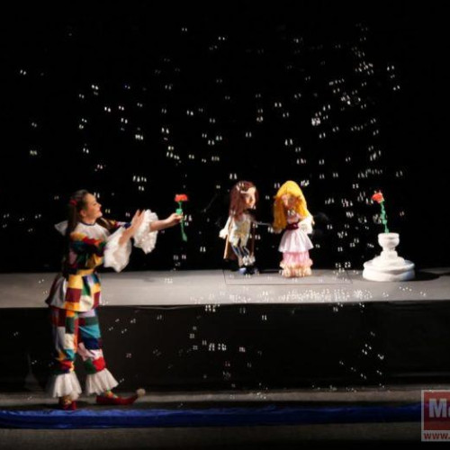 Micii spectatori sunt invitați la "Frumoasa și Bestia" la Teatrul Vasilache