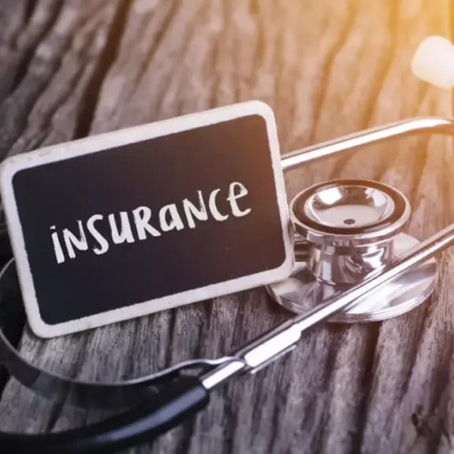 Modificările recente la legea asigurărilor de sănătate: Cine beneficiază de asigurare gratuită