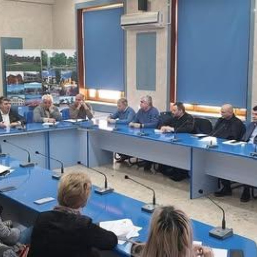 Primarul Dan Leoreanu promovează modernizarea învățământului în Roman