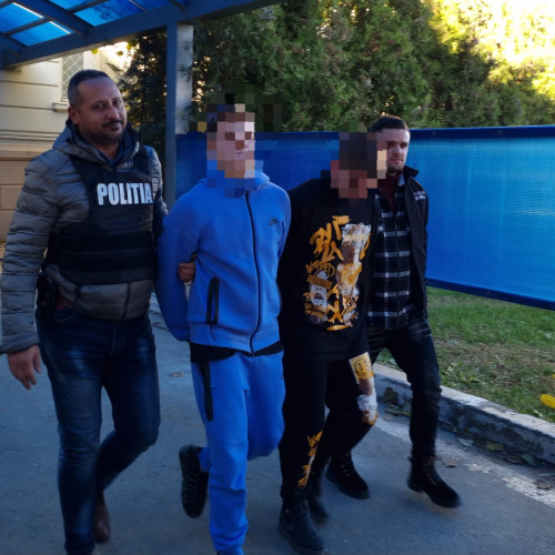 Doi bărbați reținuți pentru tâlhărie calificată la Constanța