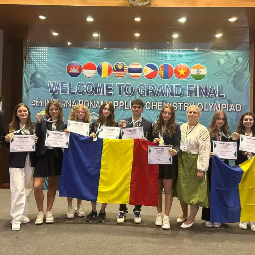 Elevii români au câștigat 10 medalii de aur la Olimpiada Internațională de Chimie Aplicată 2024