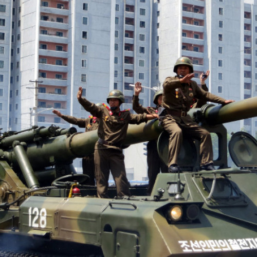 Coreea de Nord pregătește livrarea de sisteme de artilerie Rusiei pentru conflictul din Ucraina