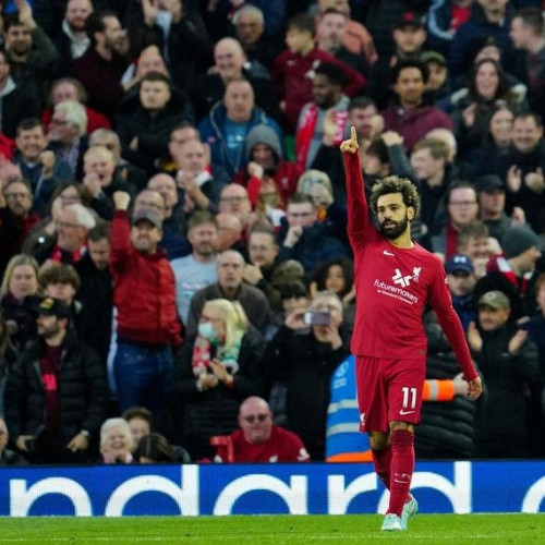 FC Liverpool pierde la PSV Eindhoven, dar câștigă grupa în Liga Campionilor