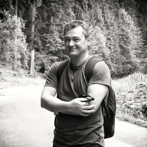 Comemorarea scriitorului Iulian Mardar, la împlinirea a 53 de ani