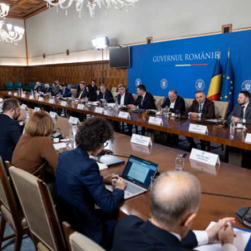 Proiectul de buget pe 2025: Creștere economică estimată de 2,5% și majorarea salariului mediu cu 6,1%