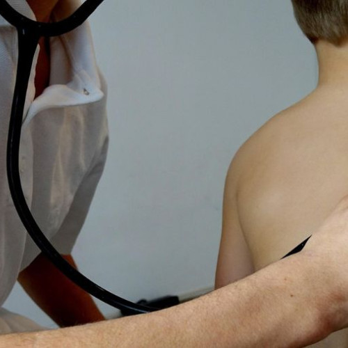 Tusea convulsivă, o amenințare serioasă pentru sugari