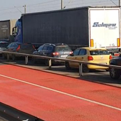 Accident grav la Jucu Herghelie din cauza balustradelor montate greșit