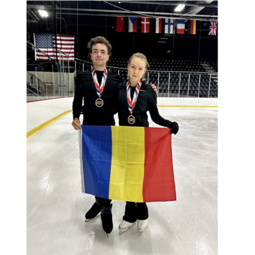 Reprezentanții României în dansul ritmic la Campionatele Europene de Patinaj Artistic