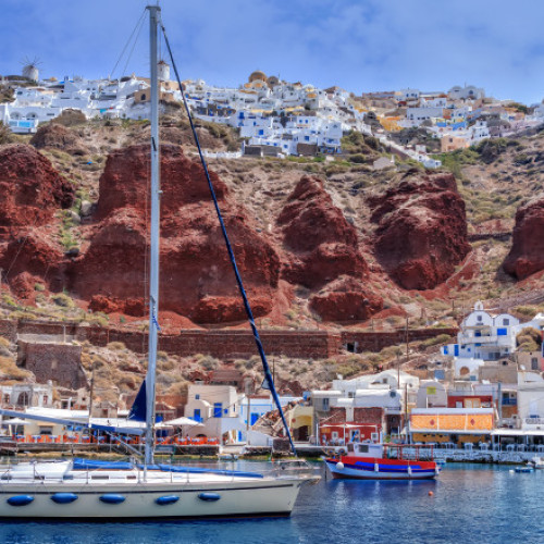 Activitate seismică ușoară pe insula greacă Santorini, fără motive de îngrijorare