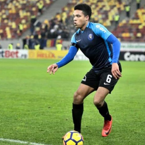 gloria continuă campania de transferuri cu un nou jucător