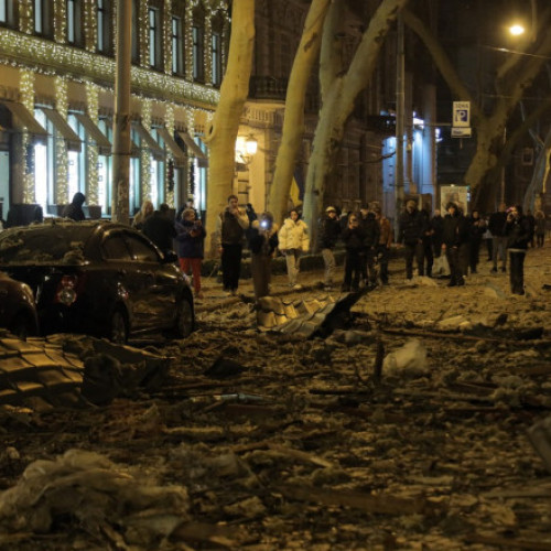 Atacuri rusești raportate în două regiuni estice ale Ucrainei