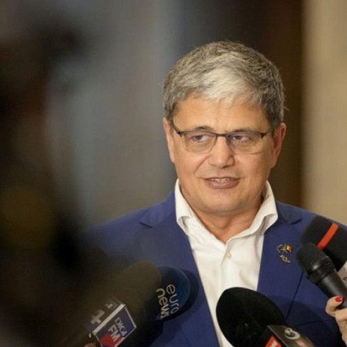 Ministrul Marcel Bolos anunță noi vouchere pentru persoanele vulnerabile