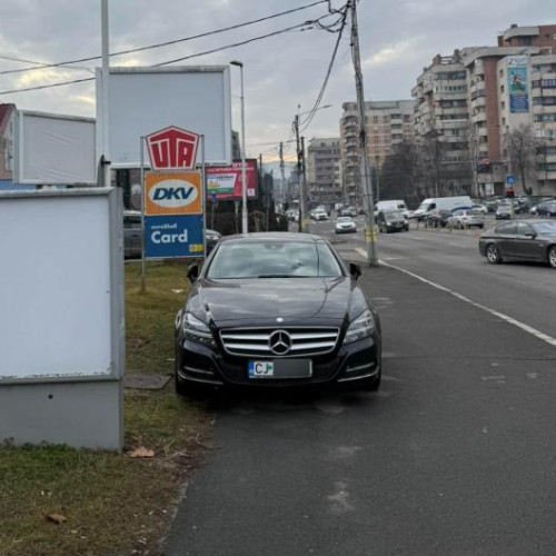 Soferii din Cluj surprind cu parcari nesimtite