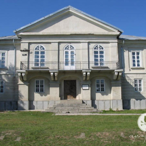 Conacul Bals din Darabani va fi reabilitat cu fonduri guvernamentale