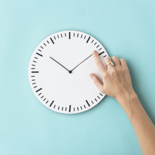 Trecerea la ora de vară 2025 va aduce o zi mai scurtă