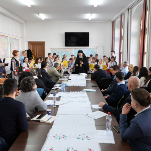 Simpozion studențesc în cinstea Sfinților Trei Ierarhi la Universitatea „Dunărea de Jos” din Galați