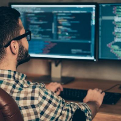 Instabilitatea din piața IT îi determină pe programatori să regrete alegerea meseriei