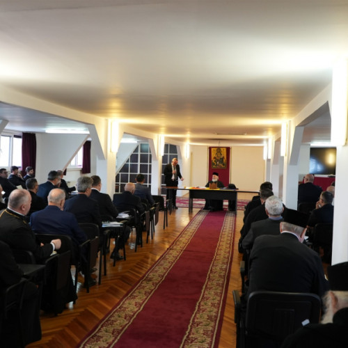 Sedința forului deliberativ eparhial al Dunării de Jos, despre ajutoarele oferite comunității afectate de inundații