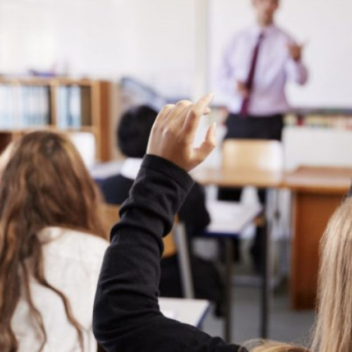 Ministerul Educației propune modificări majore în curriculumul liceal