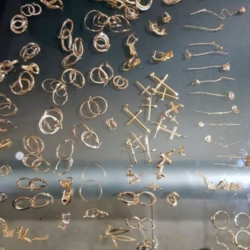 Prețul aurului atinge un nou maxim istoric