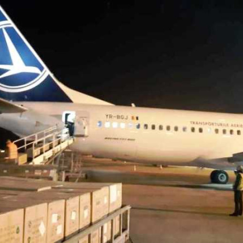 TAROM lansează oferte speciale la bilete de avion pentru curse interne