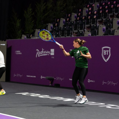 Simona Halep și Ana Bogdan, eliminate din competiție după un meci strâns