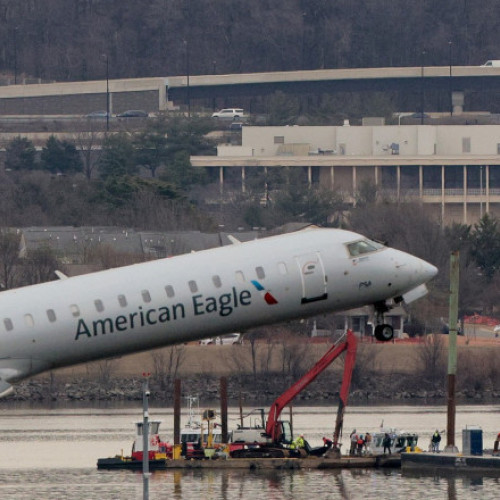 Coliziune mortală între un avion American Airlines și un elicopter Black Hawk în Washington