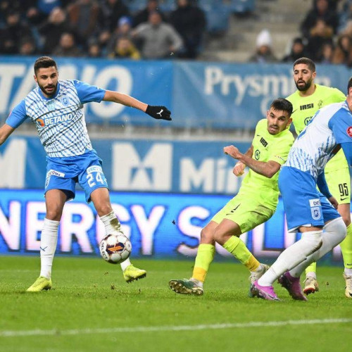 Politehnica Iași suferă un nou eșec, pierzând clar cu Universitatea Craiova